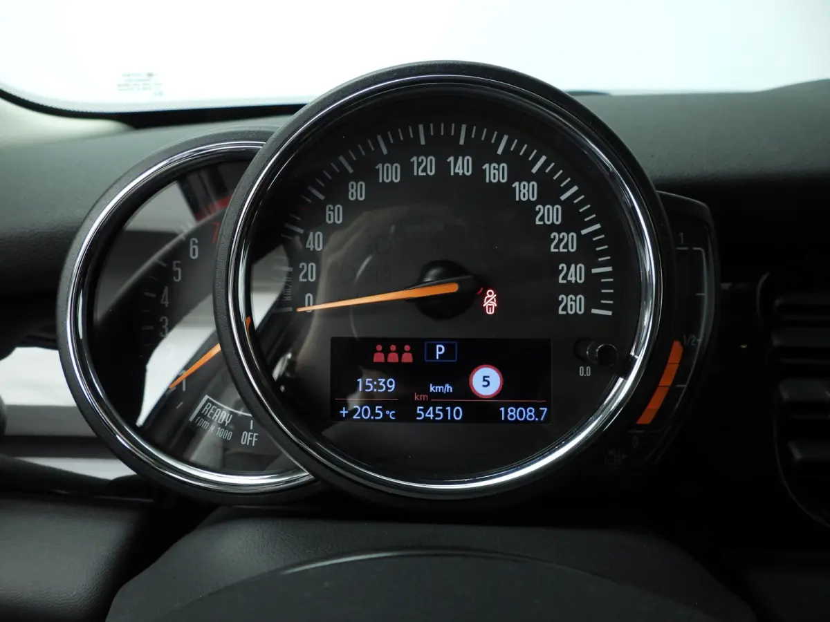 Cooper C Automaat / PDC / Climate / Cruise / LED / Getint glas / Alu wielen