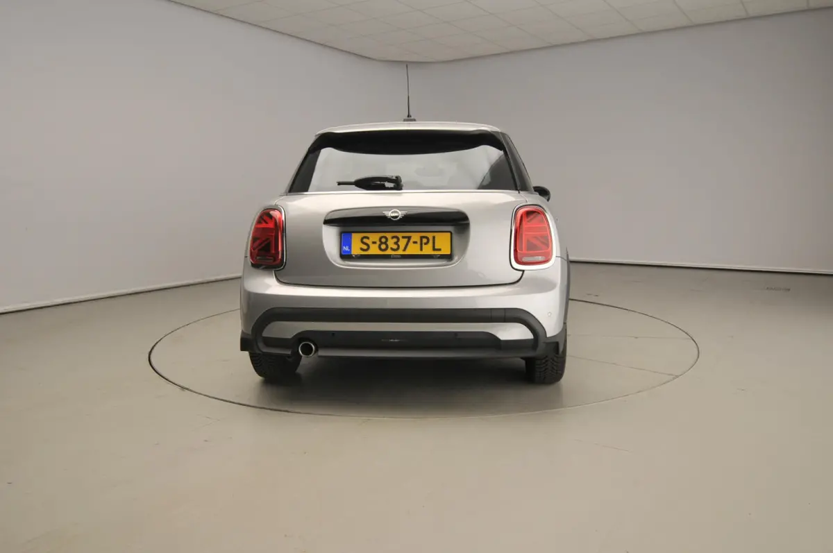 Cooper C Automaat / PDC / Climate / Cruise / LED / Getint glas / Alu wielen