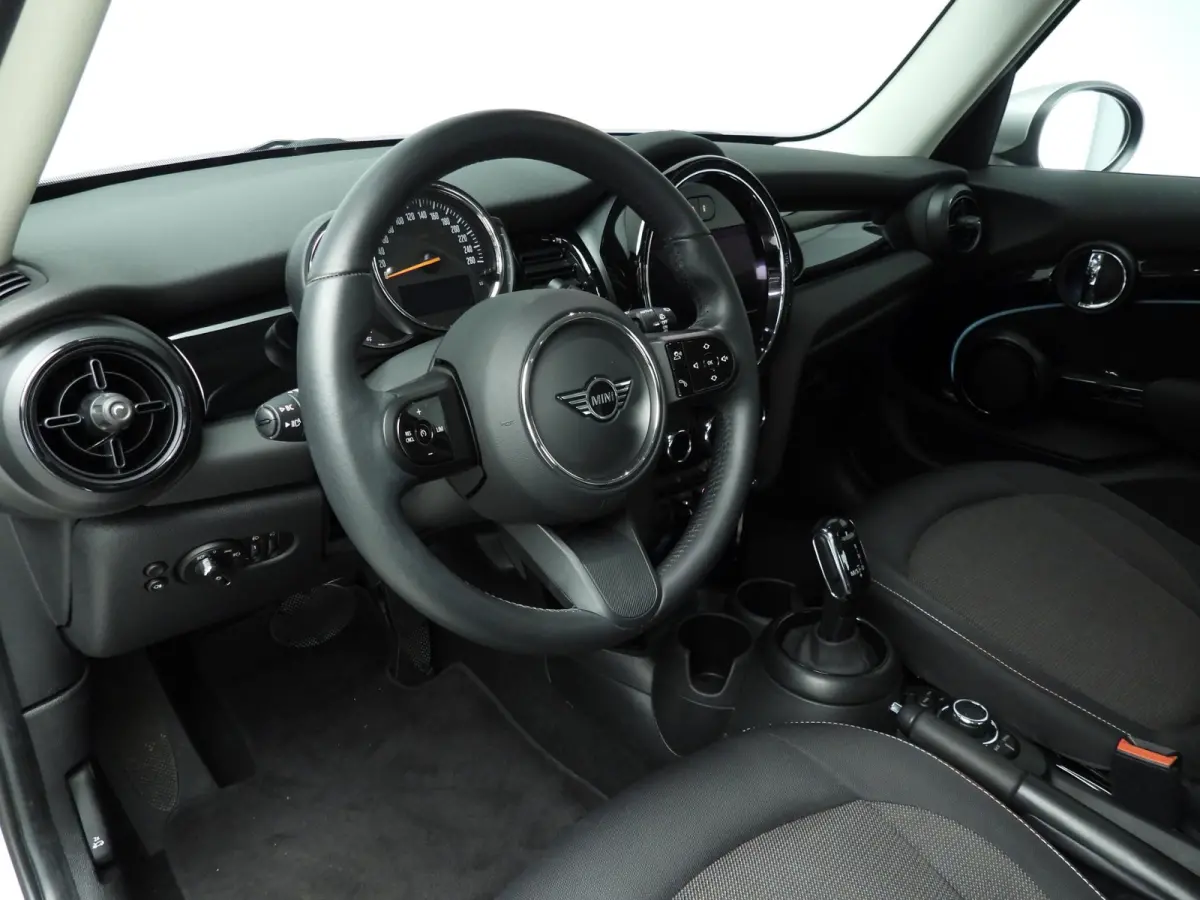 Cooper C Automaat / PDC / Climate / Cruise / LED / Getint glas / Alu wielen