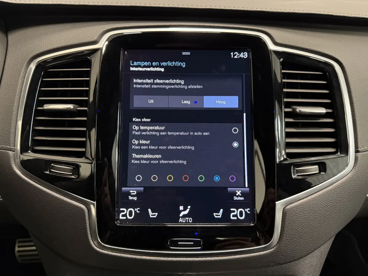 T8 Recharge AWD R-Design PANO/LUCHTVERING/B&W/SOH 100%/TREKHAAK/22"BLACK/HEAD-UP/MASSAGE+VENTILATIE/NAPPA-LEER/360CAMERA/PINE-GREY/ACC/PILOT-ASSIST/DONKERE-ALCANTARA HEMEL/VOLLEDIG VOLVO DEA