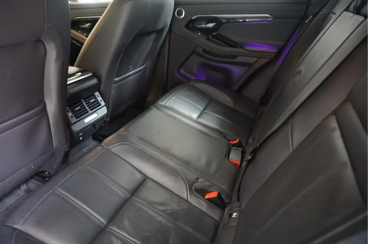 2.0 D180 AWD R-Dynamic HSE | NAP | Pano | Meridian | Sfeerverlichting | Cruise + Lane | 20inch | Dealer onderhouden | Alcantara hemel | Volleder + memory + verwaming |
