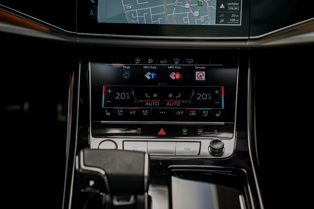 SQ8 4.0 TDI SQ8 Quattro | Panorama | Trekhaak | Bang&Olufsen | Massage | Memory | Head up Display | LED | Dealer Onderhouden