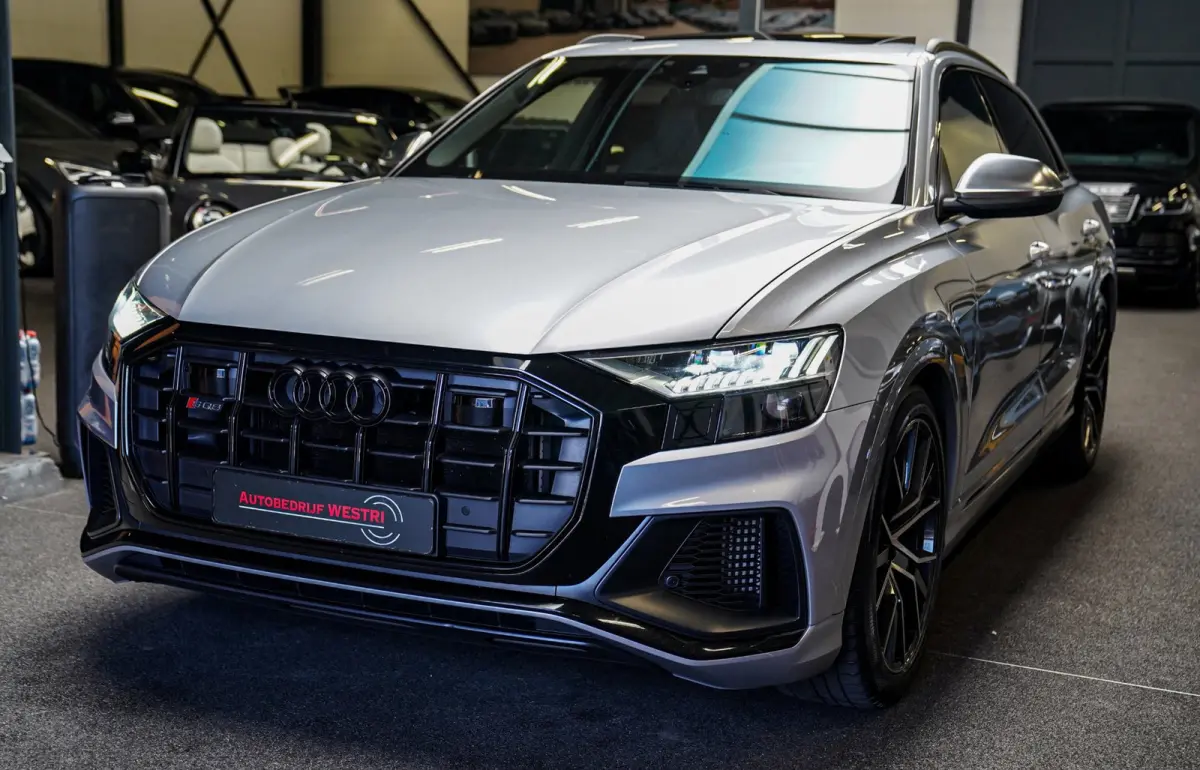 SQ8 4.0 TDI SQ8 Quattro | Panorama | Trekhaak | Bang&Olufsen | Massage | Memory | Head up Display | LED | Dealer Onderhouden