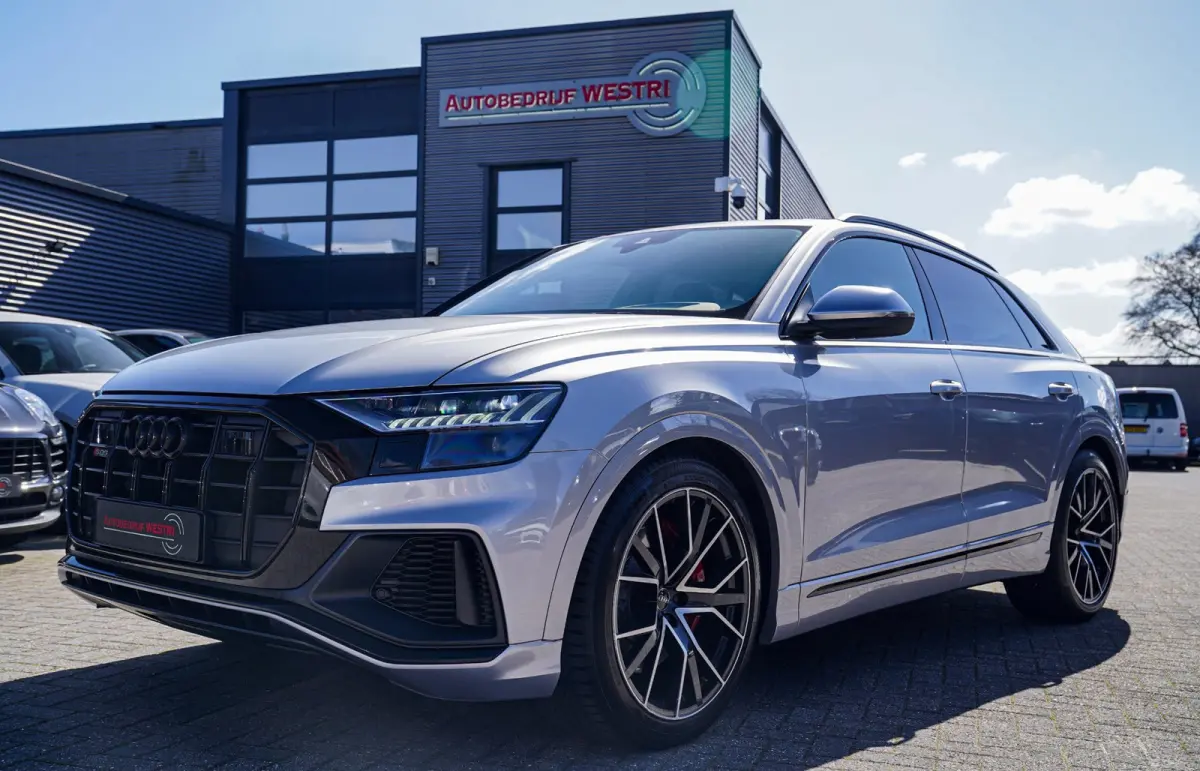 SQ8 4.0 TDI SQ8 Quattro | Panorama | Trekhaak | Bang&Olufsen | Massage | Memory | Head up Display | LED | Dealer Onderhouden