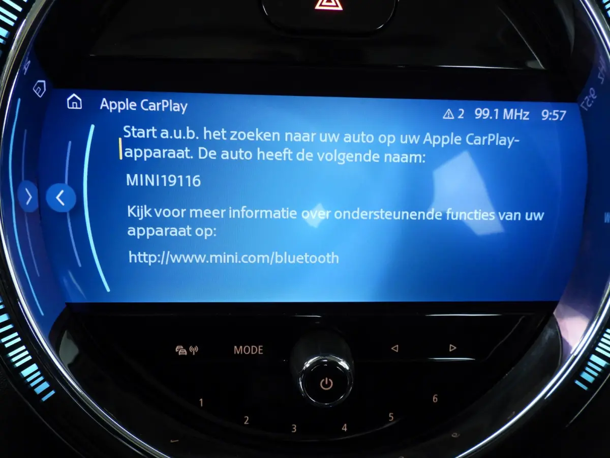 One Automaat / Sportstoelen / LED / Cruise / Climate / PDC / Alu wielen