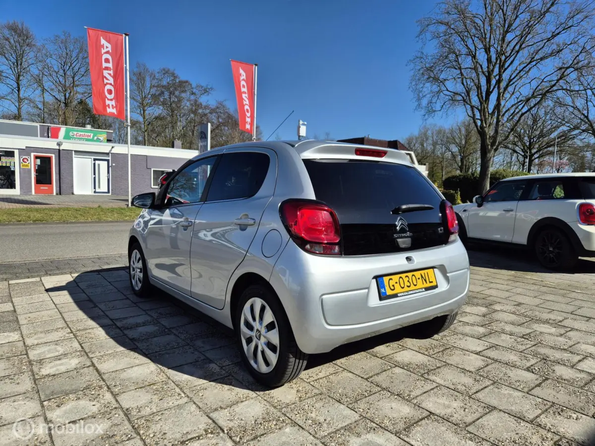 1.0 VTi Feel, Carplay, LED, 1ste Eigenaar, NAP!