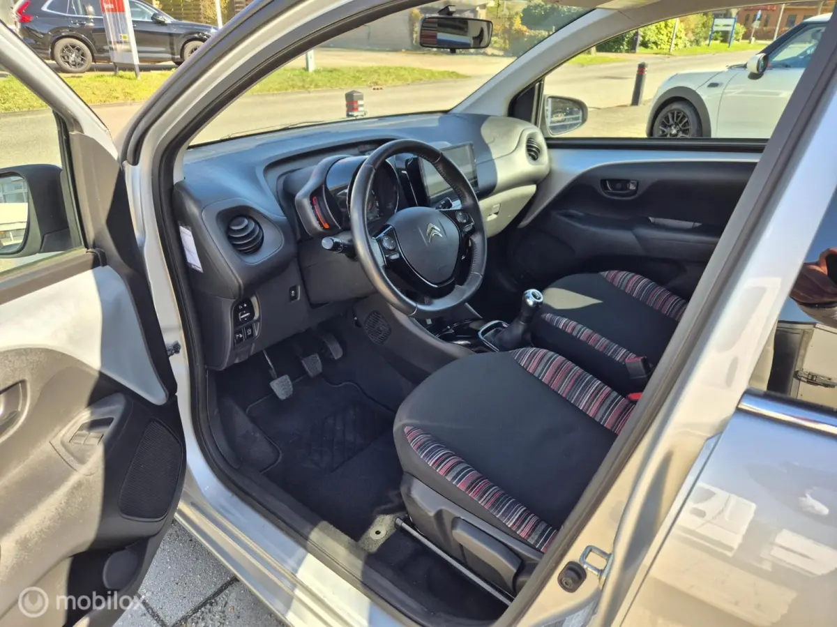 1.0 VTi Feel, Carplay, LED, 1ste Eigenaar, NAP!