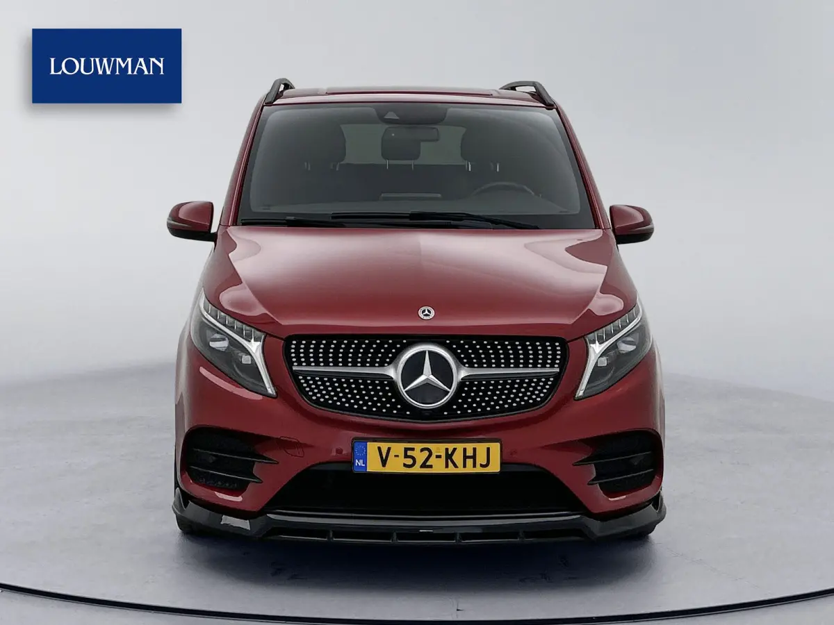 250d DC L3 AMG 4-Matic Maxton Spoilers Hyacinth Red metallic Dubbele Cabine Leder Dubbele Schuifdeur Lane Assist
