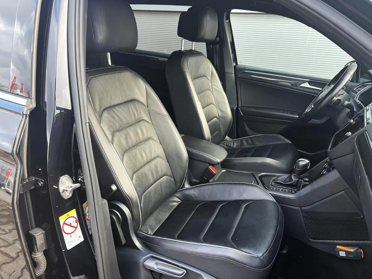 1.5 TSI 150pk DSG Highline Business R | Dynaudio | Leer | Camera