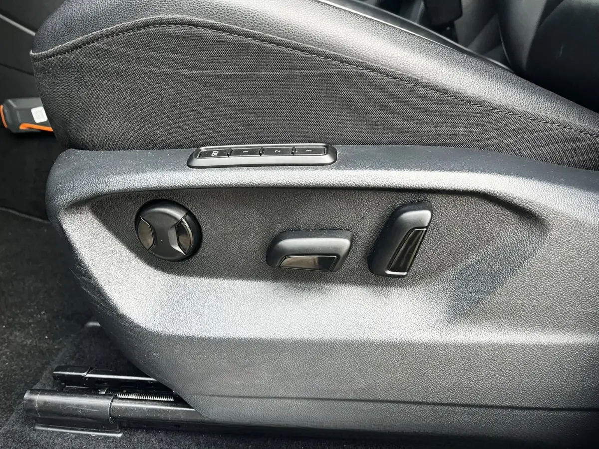 1.5 TSI 150pk DSG Highline Business R | Dynaudio | Leer | Camera