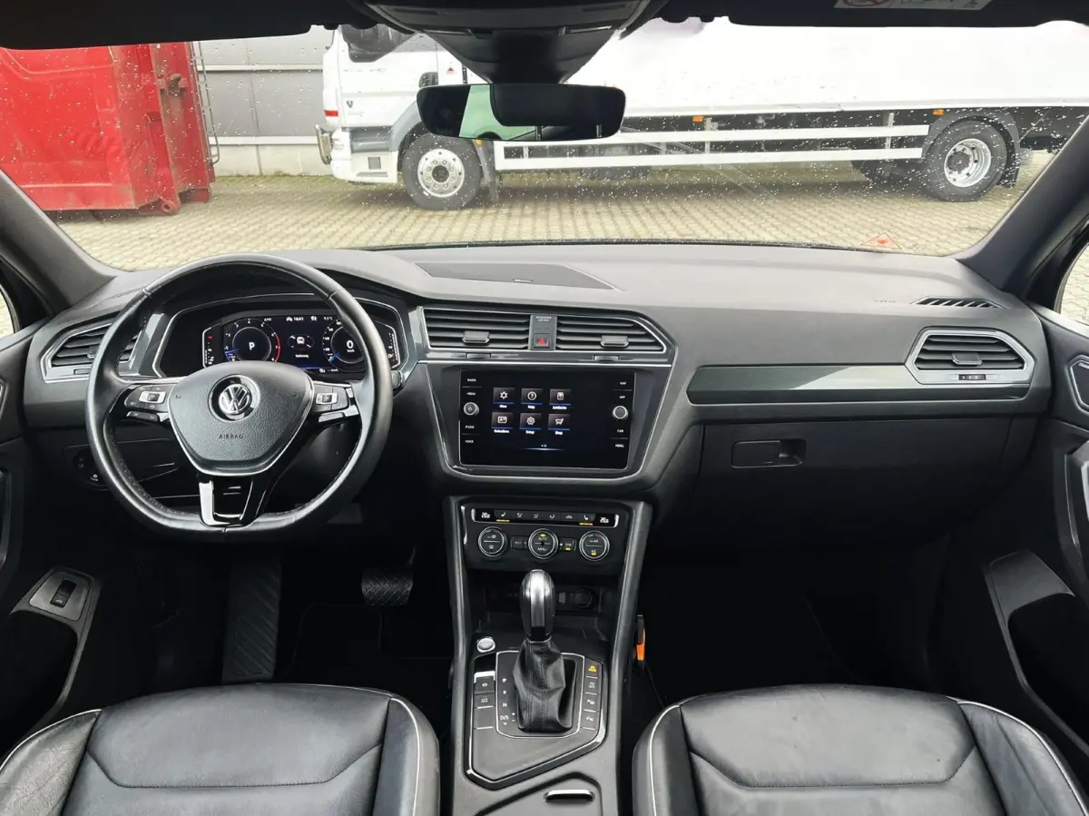 1.5 TSI 150pk DSG Highline Business R | Dynaudio | Leer | Camera