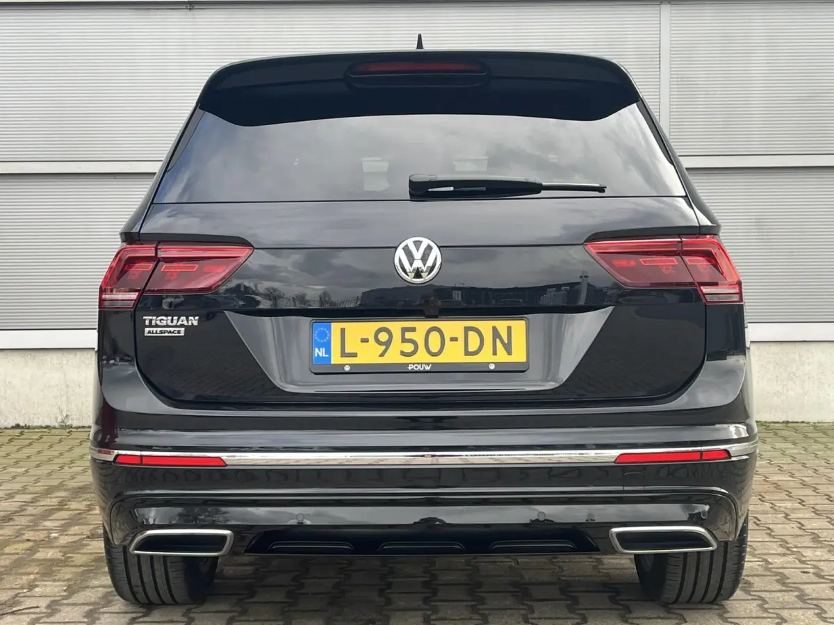 1.5 TSI 150pk DSG Highline Business R | Dynaudio | Leer | Camera