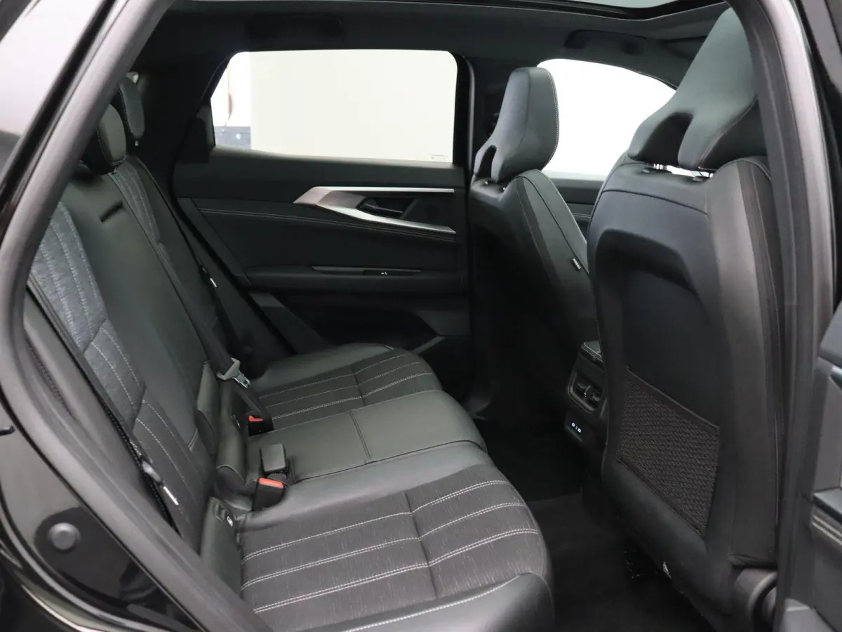 Mild hybrid 160 X-Tronic techno |Panorama dak | Elektr.achterklep | Keyless | Navigatie | Cruise | Elektr.best.stoel.