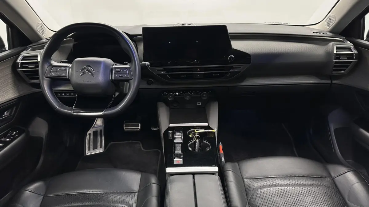 1.6 Plug-in Hybrid 225 Shine CAMERA PANO CARPLAY ADAPTIEF CRUISE.