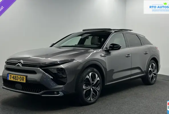 1.6 Plug-in Hybrid 225 Shine CAMERA PANO CARPLAY ADAPTIEF CRUISE.