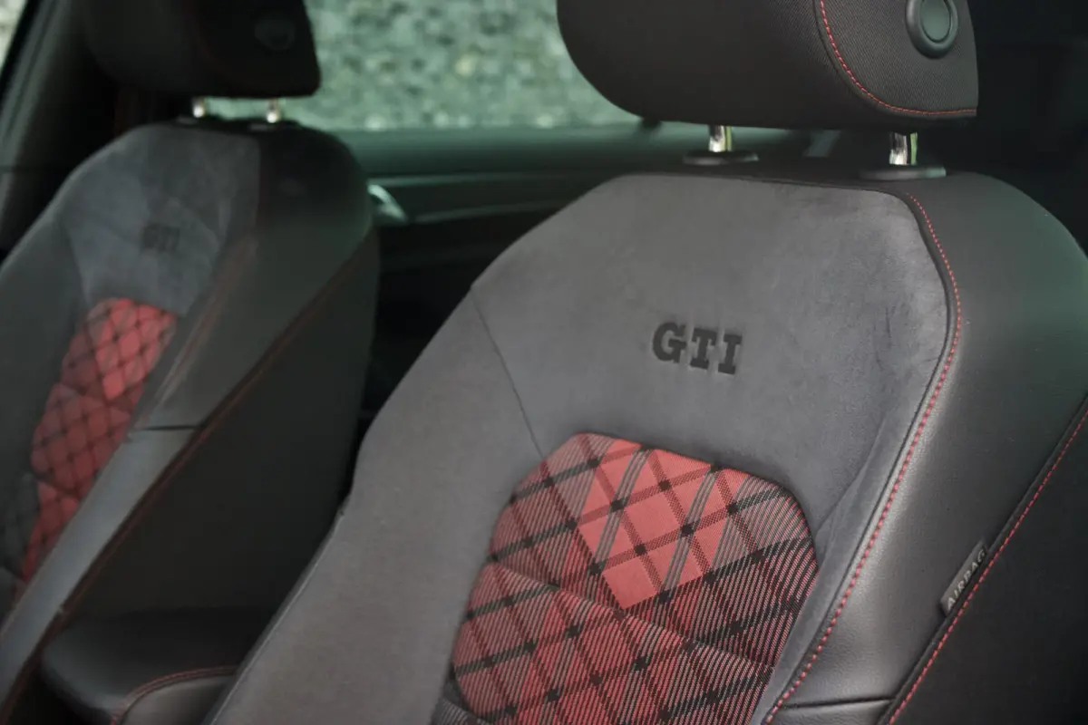 GTI TCR | Akrapovic - Virtual - Camera - DCC