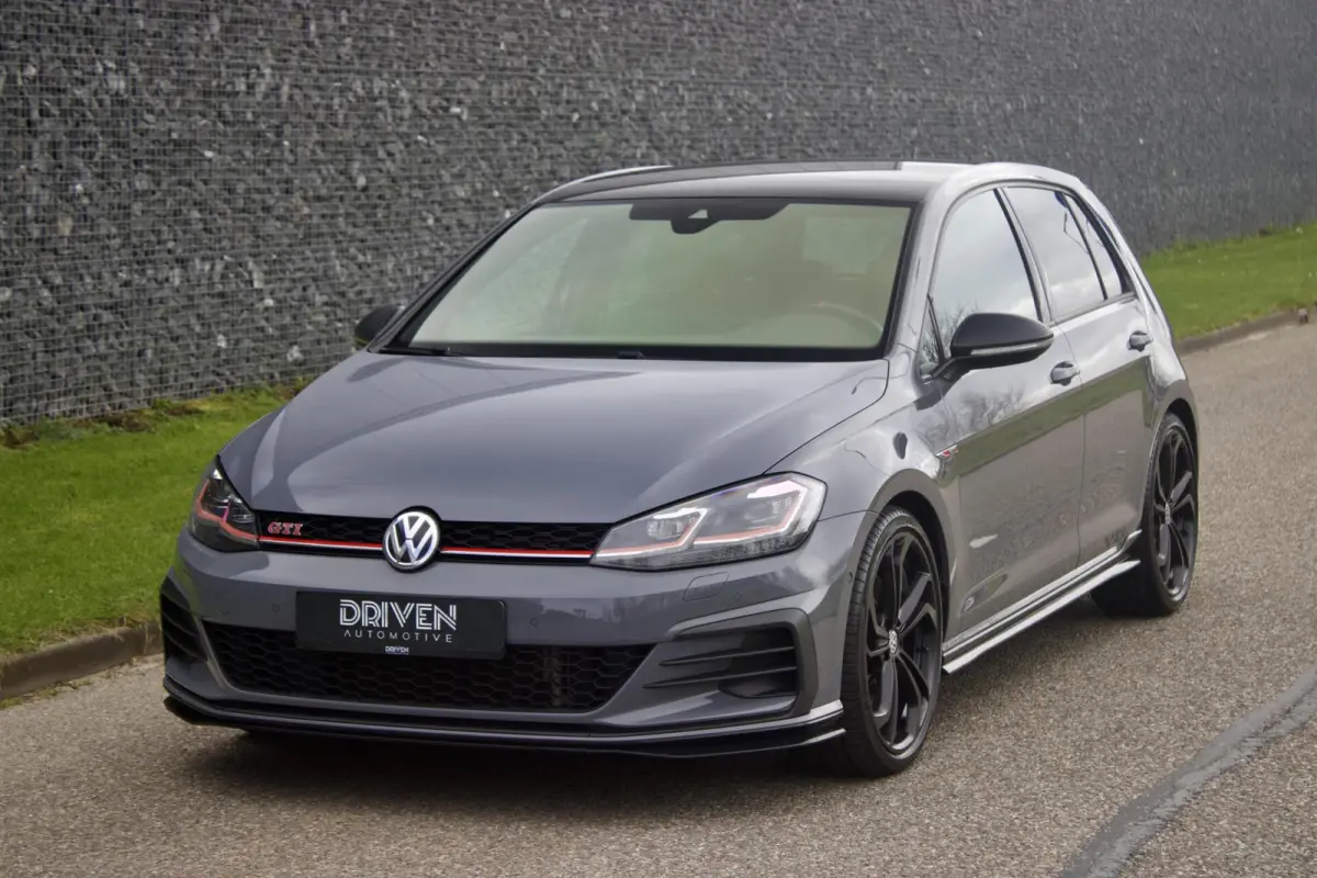 GTI TCR | Akrapovic - Virtual - Camera - DCC