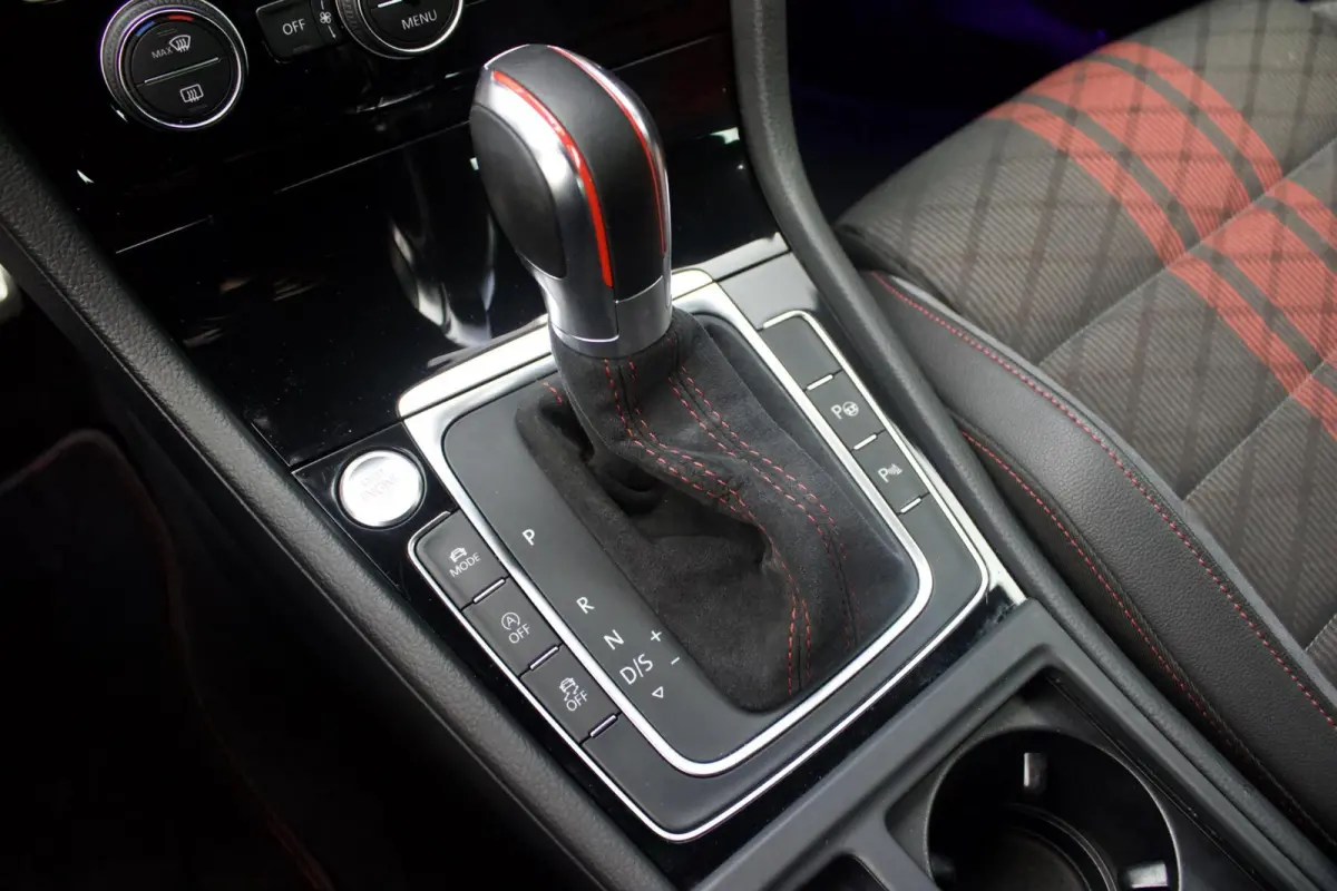 GTI TCR | Akrapovic - Virtual - Camera - DCC