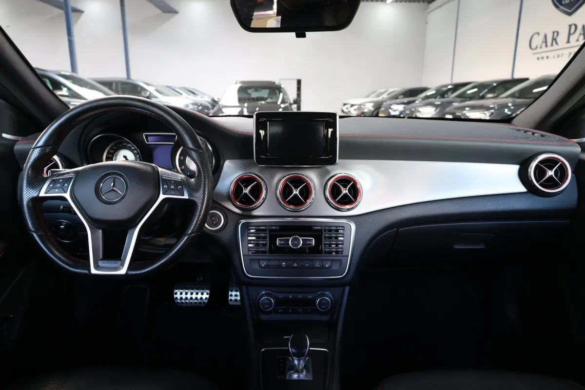 AMG 45 4MATIC Edition 1 MATT/LED/LEDER+S.VERWARMING+MEMORY/LMV/PDC/CRUISE/12 MND GARANTIE!