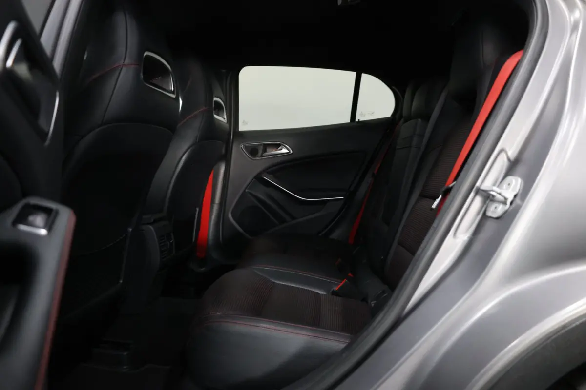 AMG 45 4MATIC Edition 1 MATT/LED/LEDER+S.VERWARMING+MEMORY/LMV/PDC/CRUISE/12 MND GARANTIE!