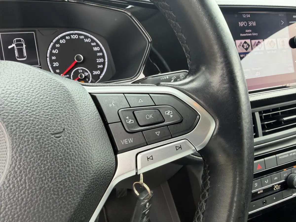 1.0 TSI Life Blind Spot | Navi | Clima | DAB |
