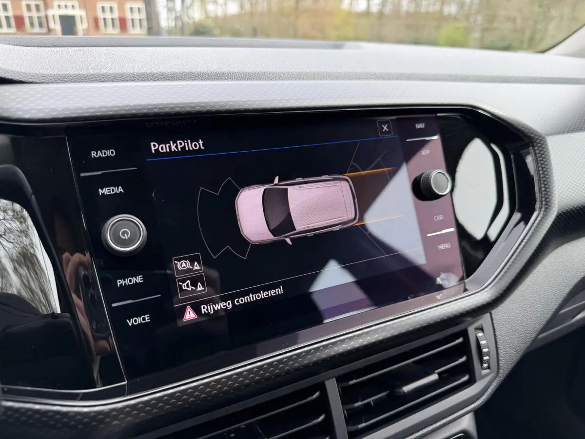 1.0 TSI Life Blind Spot | Navi | Clima | DAB |