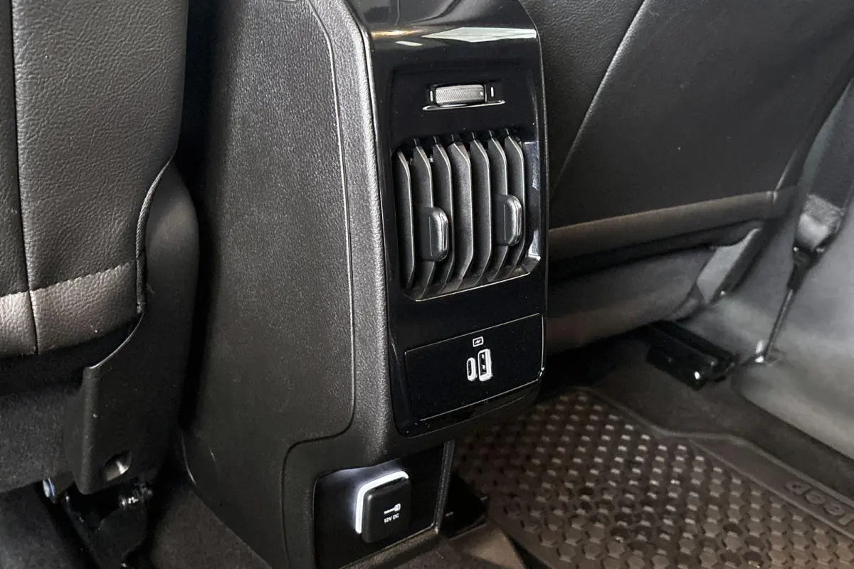 4xe 240 Plug-in Hybrid S * Stuur/Stoelverwarming * 360-Camera * Carplay * Alpine Sound *