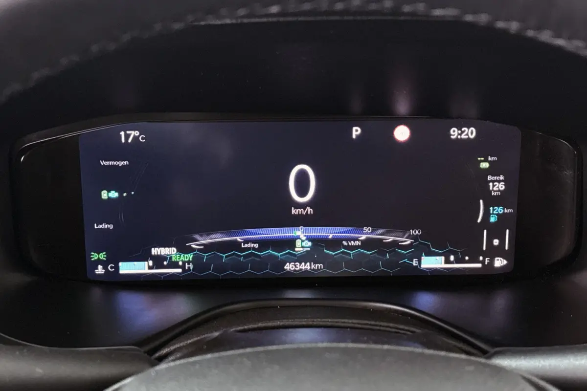 4xe 240 Plug-in Hybrid S * Stuur/Stoelverwarming * 360-Camera * Carplay * Alpine Sound *