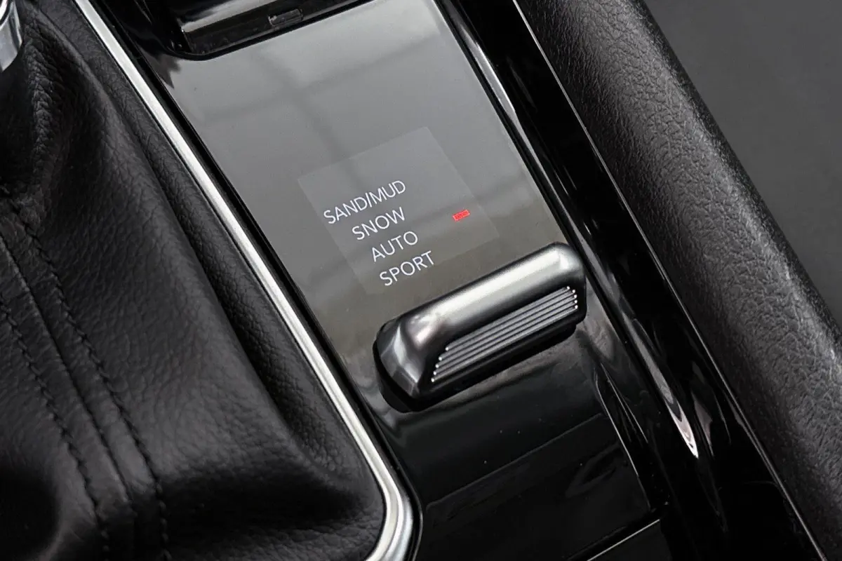 4xe 240 Plug-in Hybrid S * Stuur/Stoelverwarming * 360-Camera * Carplay * Alpine Sound *