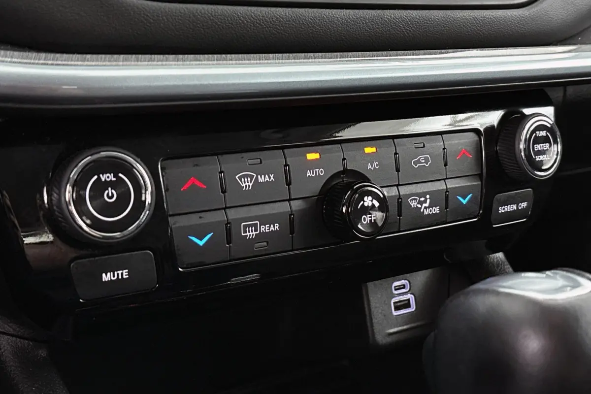 4xe 240 Plug-in Hybrid S * Stuur/Stoelverwarming * 360-Camera * Carplay * Alpine Sound *