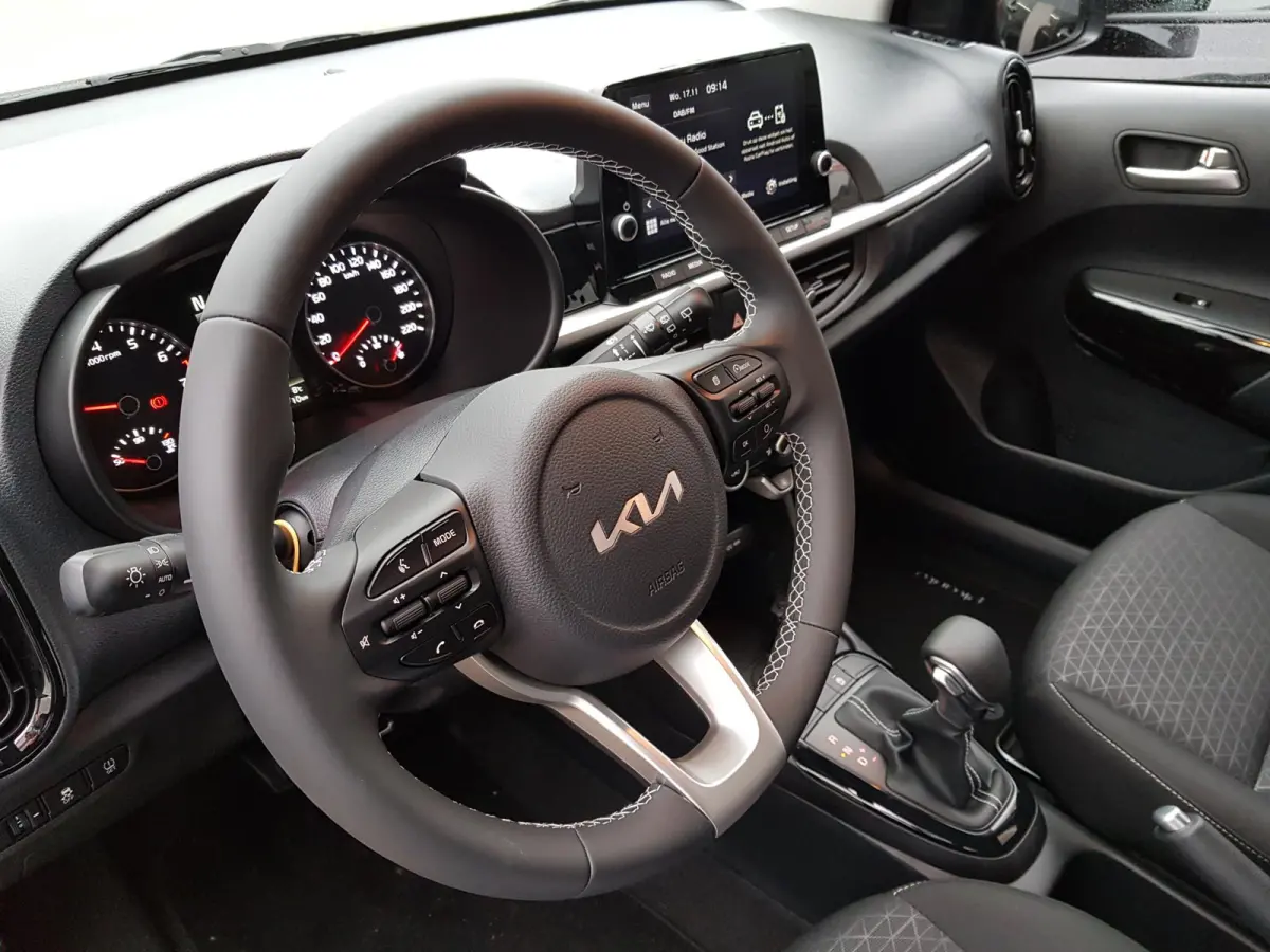 1.0 DPi Automaat DynamicLine Navigatie Airco Camera DAB Lichtmetalen velgen Bluetooth