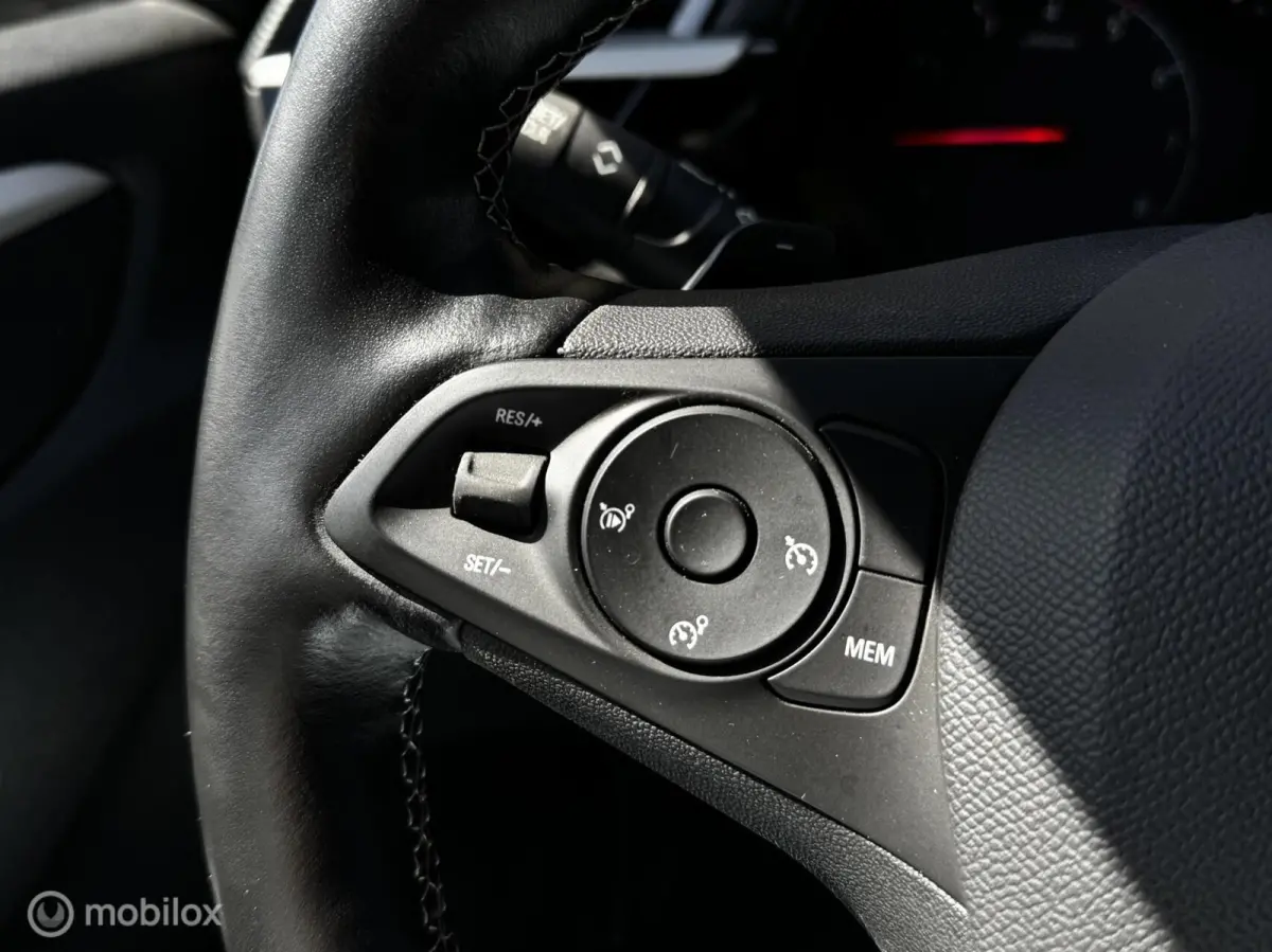 1.2 Edition AUT*1e Eig*Cruise*Carplay*Navi*PDC