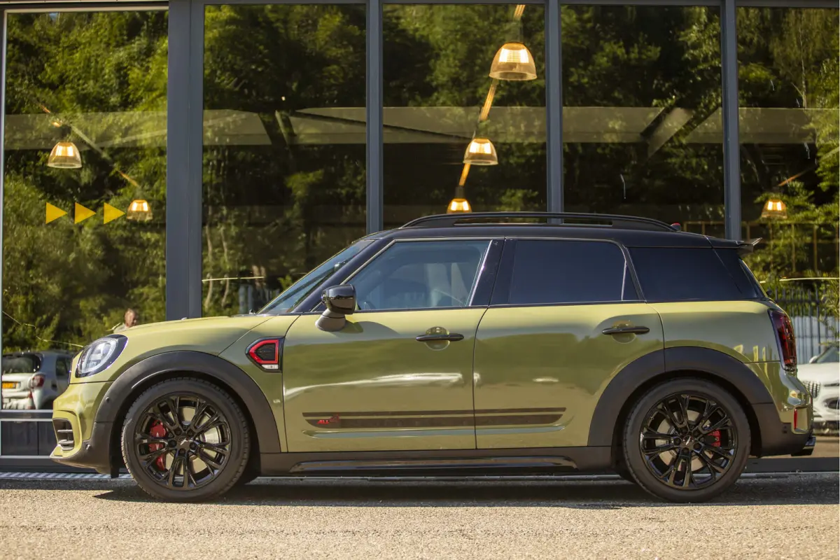 Mini 2.0 John Cooper Works ALL4 Chili