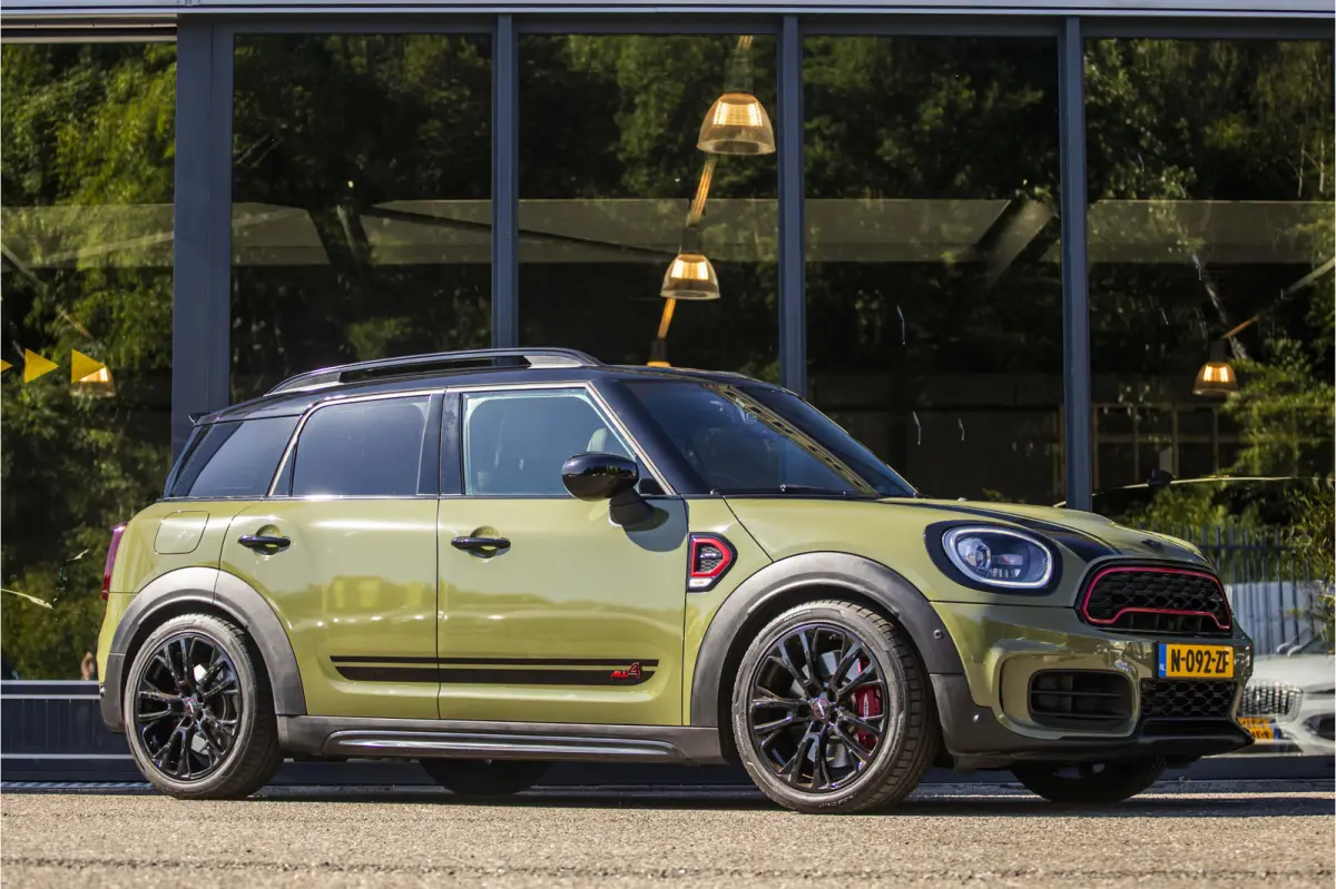 Mini 2.0 John Cooper Works ALL4 Chili