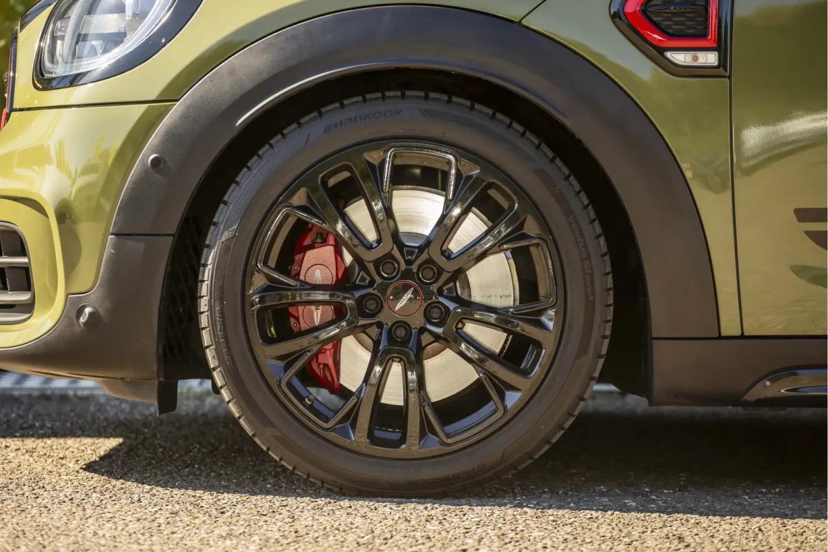 Mini 2.0 John Cooper Works ALL4 Chili