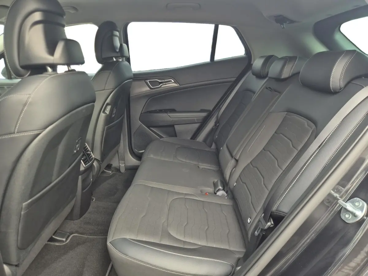 1.6 T-GDi Plug-in Hybrid AWD DynamicLine | Cruise Control | Climate Control | Camera | Navigatie | Stoelverwarming | Stuurverwarming | Elektrisch Verstelbare Bestuurdersstoel |