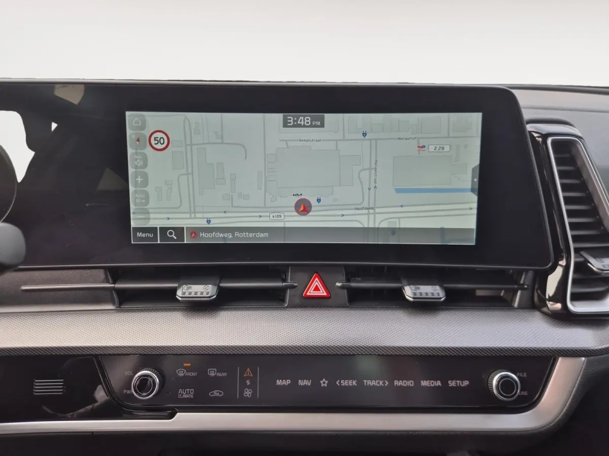 1.6 T-GDi Plug-in Hybrid AWD DynamicLine | Cruise Control | Climate Control | Camera | Navigatie | Stoelverwarming | Stuurverwarming | Elektrisch Verstelbare Bestuurdersstoel |