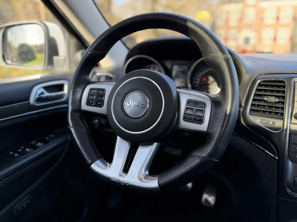 6.4 V8 SRT8 | Pano | Volledig Onderhouden |