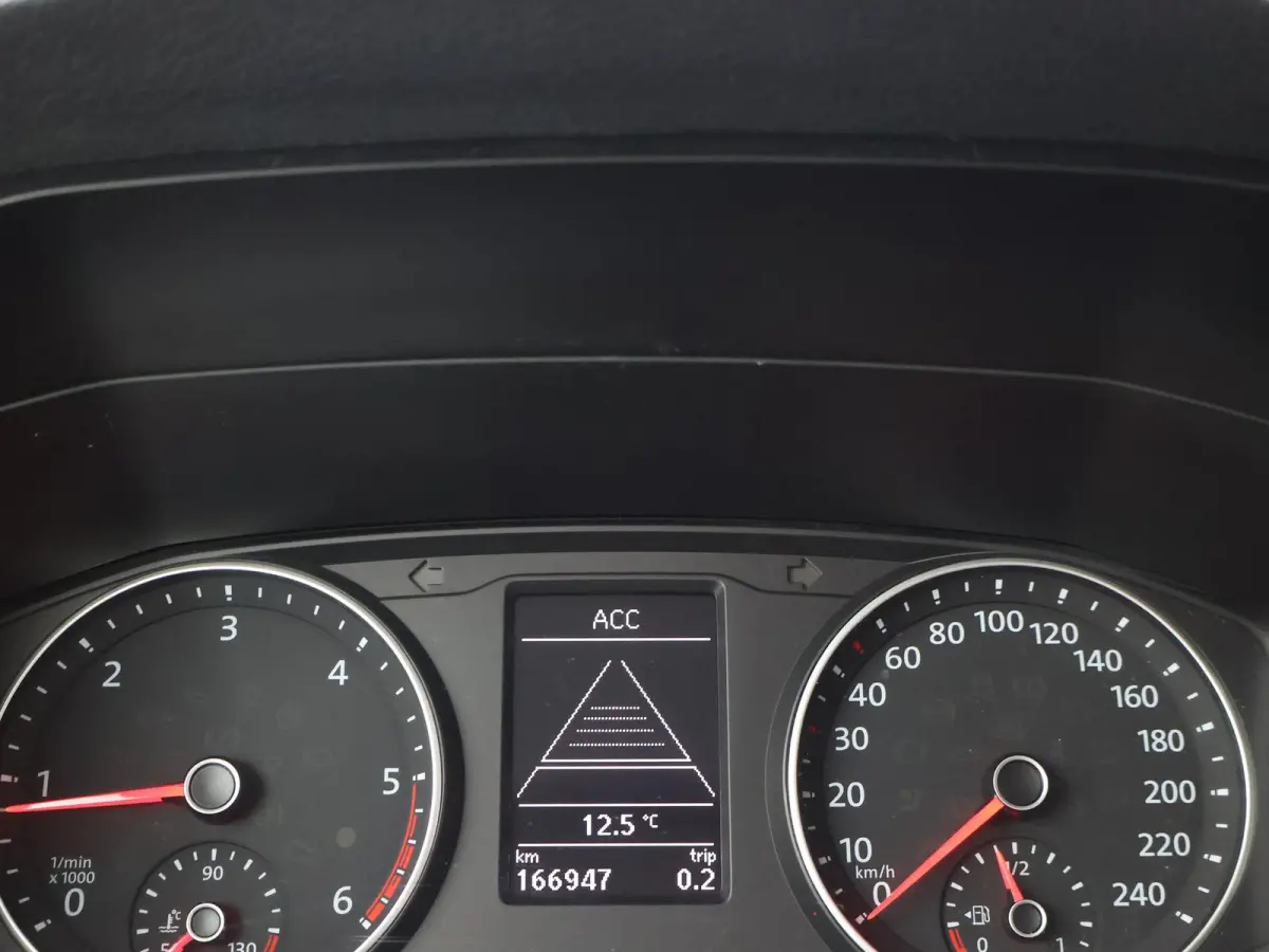 2.0 TDI 150 PK DSG AUT. L1H1 HIGHLINE + CARPLAY | ADAPTIVE CRUISE | TREKHAAK | LMV