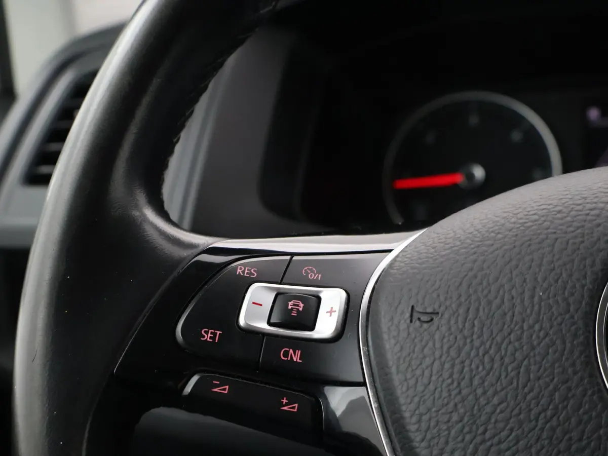 2.0 TDI 150 PK DSG AUT. L1H1 HIGHLINE + CARPLAY | ADAPTIVE CRUISE | TREKHAAK | LMV