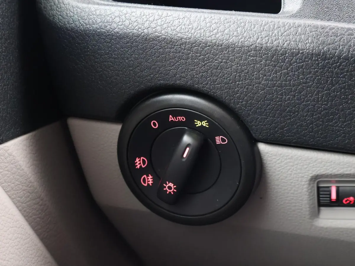 2.0 TDI 150 PK DSG AUT. L1H1 HIGHLINE + CARPLAY | ADAPTIVE CRUISE | TREKHAAK | LMV