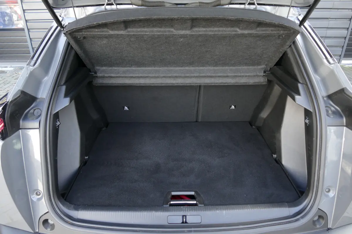 EV 156PK 54KWH GT AUTOMAAT / NAVI / CLIMA / CAMERA V+A / 17"LMV / SOH 97% / KEYLESS / FULL-LED / PDC / ADAPT. CRUISECONTROL / 1E EIGENAAR / SCHITTERENDE STAAT !!