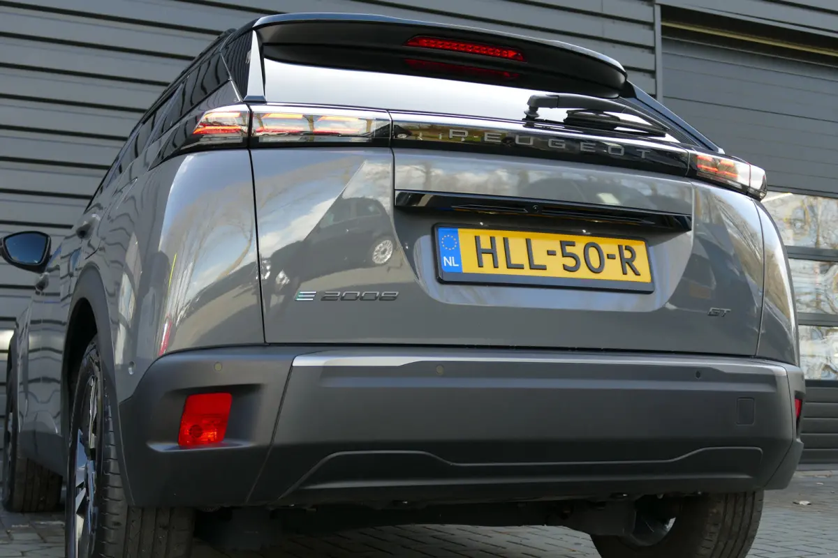 EV 156PK 54KWH GT AUTOMAAT / NAVI / CLIMA / CAMERA V+A / 17"LMV / SOH 97% / KEYLESS / FULL-LED / PDC / ADAPT. CRUISECONTROL / 1E EIGENAAR / SCHITTERENDE STAAT !!