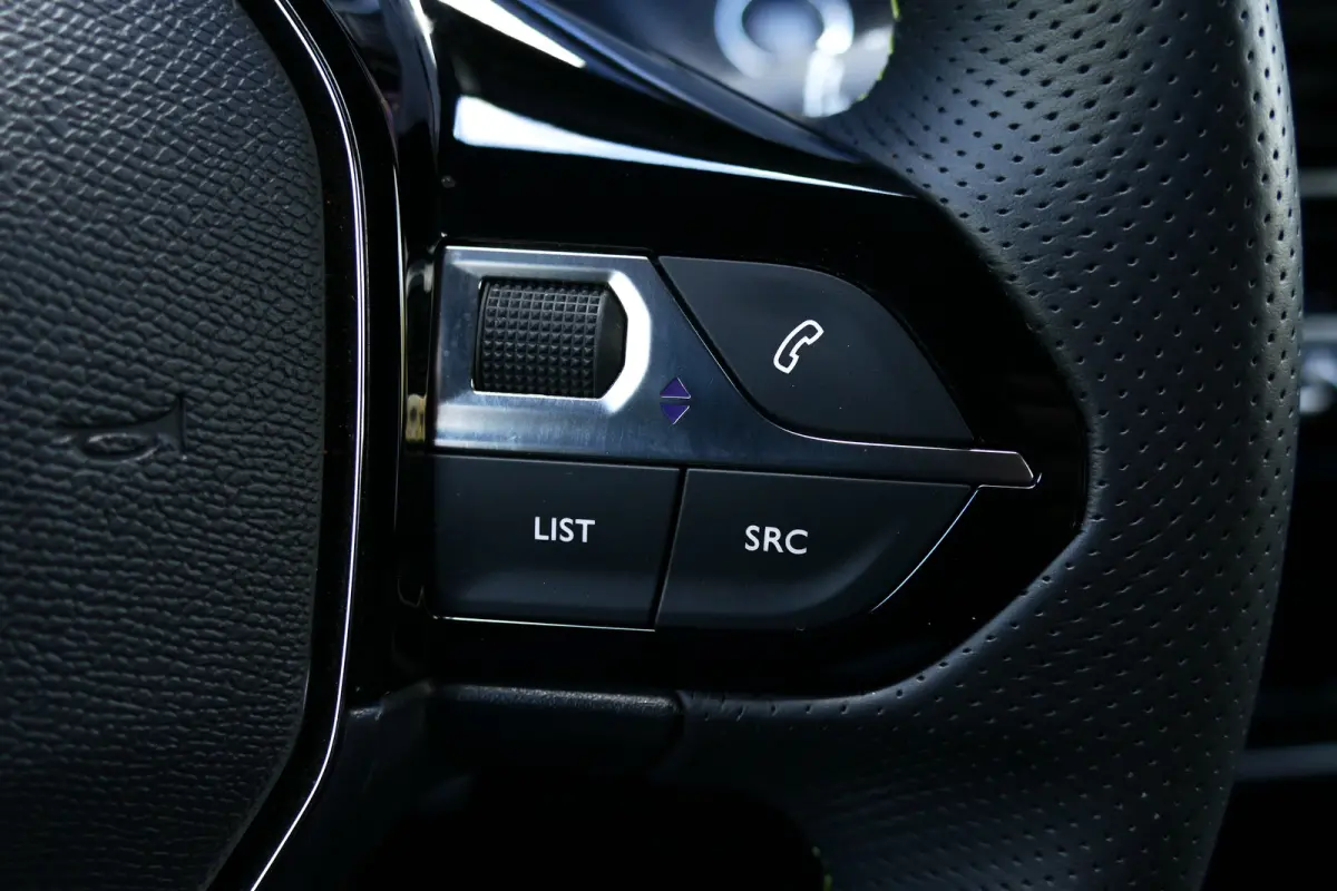 EV 156PK 54KWH GT AUTOMAAT / NAVI / CLIMA / CAMERA V+A / 17"LMV / SOH 97% / KEYLESS / FULL-LED / PDC / ADAPT. CRUISECONTROL / 1E EIGENAAR / SCHITTERENDE STAAT !!