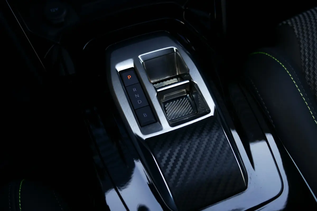 EV 156PK 54KWH GT AUTOMAAT / NAVI / CLIMA / CAMERA V+A / 17"LMV / SOH 97% / KEYLESS / FULL-LED / PDC / ADAPT. CRUISECONTROL / 1E EIGENAAR / SCHITTERENDE STAAT !!