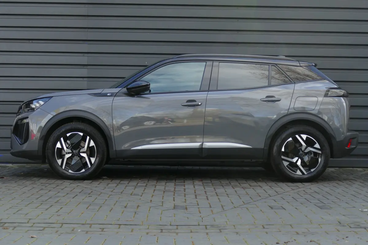 EV 156PK 54KWH GT AUTOMAAT / NAVI / CLIMA / CAMERA V+A / 17"LMV / SOH 97% / KEYLESS / FULL-LED / PDC / ADAPT. CRUISECONTROL / 1E EIGENAAR / SCHITTERENDE STAAT !!