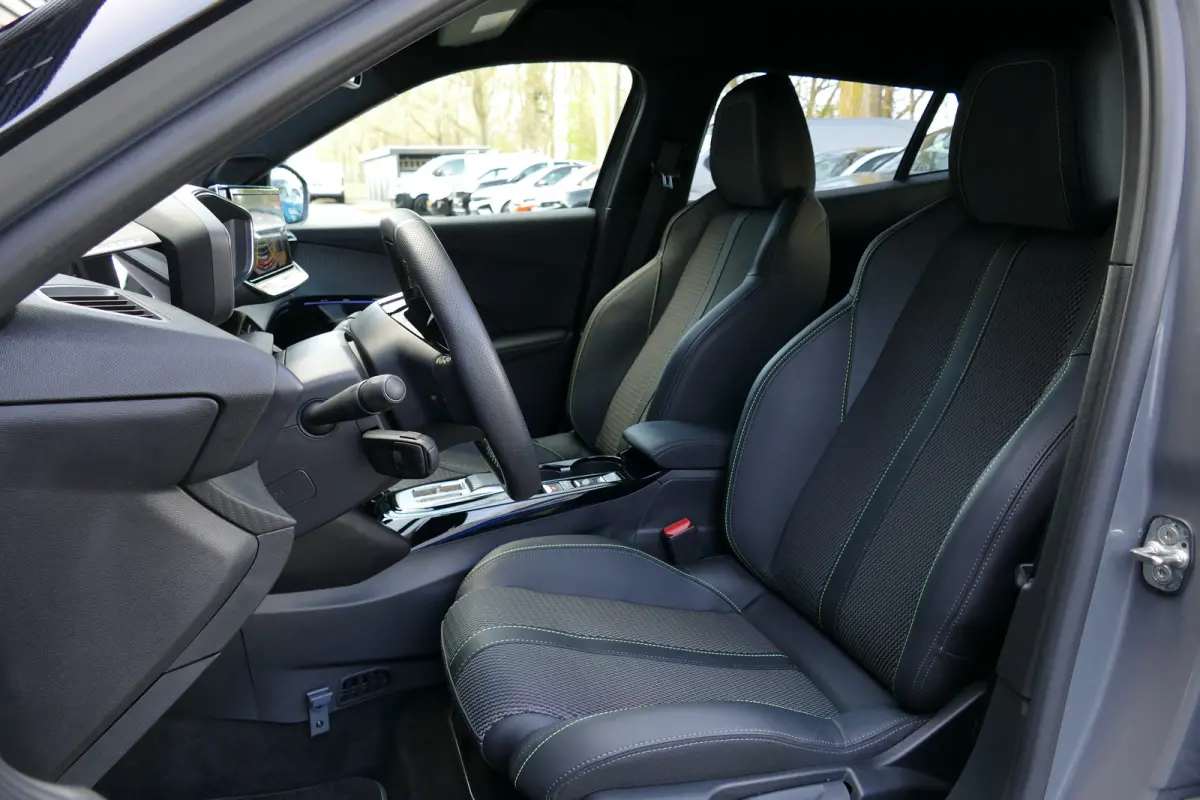 EV 156PK 54KWH GT AUTOMAAT / NAVI / CLIMA / CAMERA V+A / 17"LMV / SOH 97% / KEYLESS / FULL-LED / PDC / ADAPT. CRUISECONTROL / 1E EIGENAAR / SCHITTERENDE STAAT !!