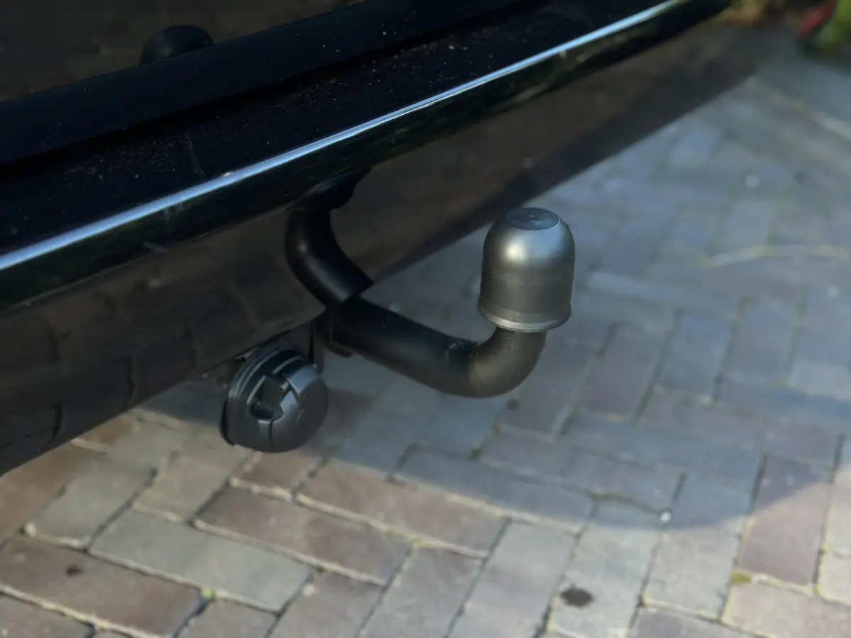 220d Lang DC Edition Navi Leer 5 persoons trekhaak
