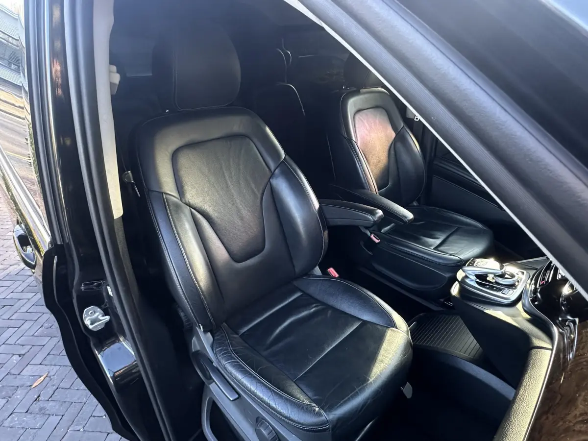 220d Lang DC Edition Navi Leer 5 persoons trekhaak