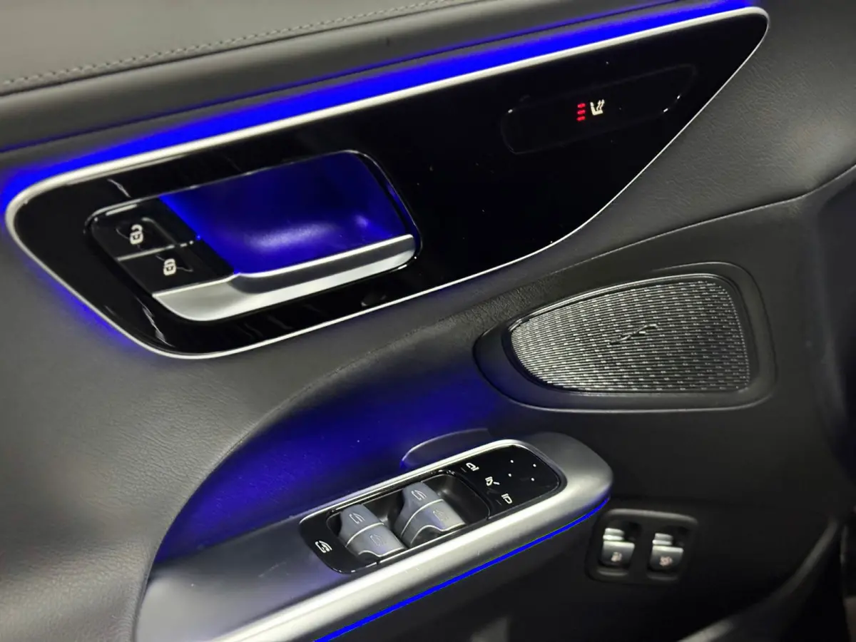 300 e AMG Line |C63 look|Pano|Leder|Keyless|Sfeerv